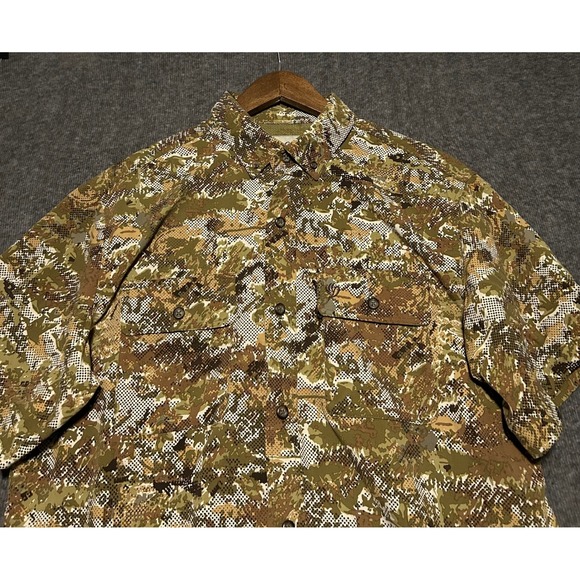 Duck Camp Other - Duck camp digital camouflage button shirt mens short sleeve Large outdoors